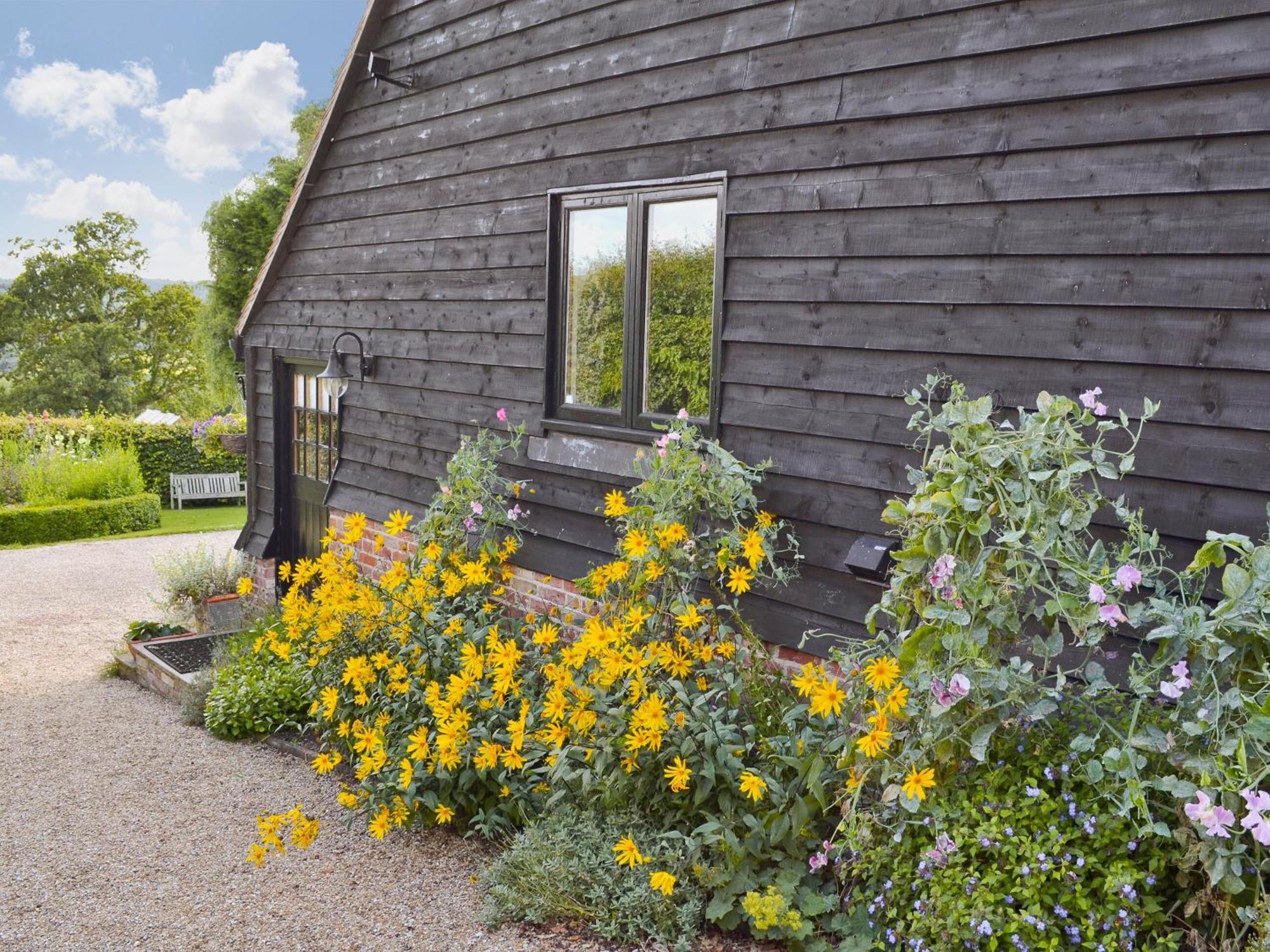 Mount House Barn Villa Burwash Eksteriør bilde